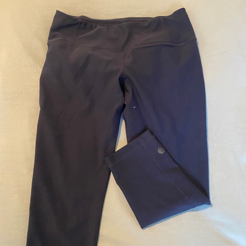 MPG Navy Cropped Workout Legging